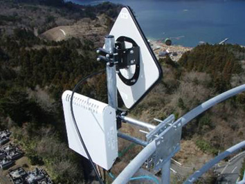 臨時回線(マイクロエントランス)を利用した基地局