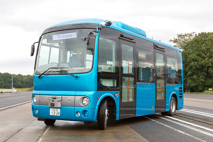 実験車両外観（改造中のため、実験実施時は外観が異なる可能性があります）